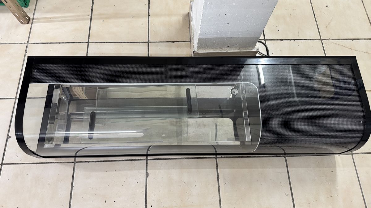 Ggm Gastro Kühlschrank: Vitrine réfrigérée  – Neu (gemäss Beschreibung) aus Peseux von ola_psb6 6