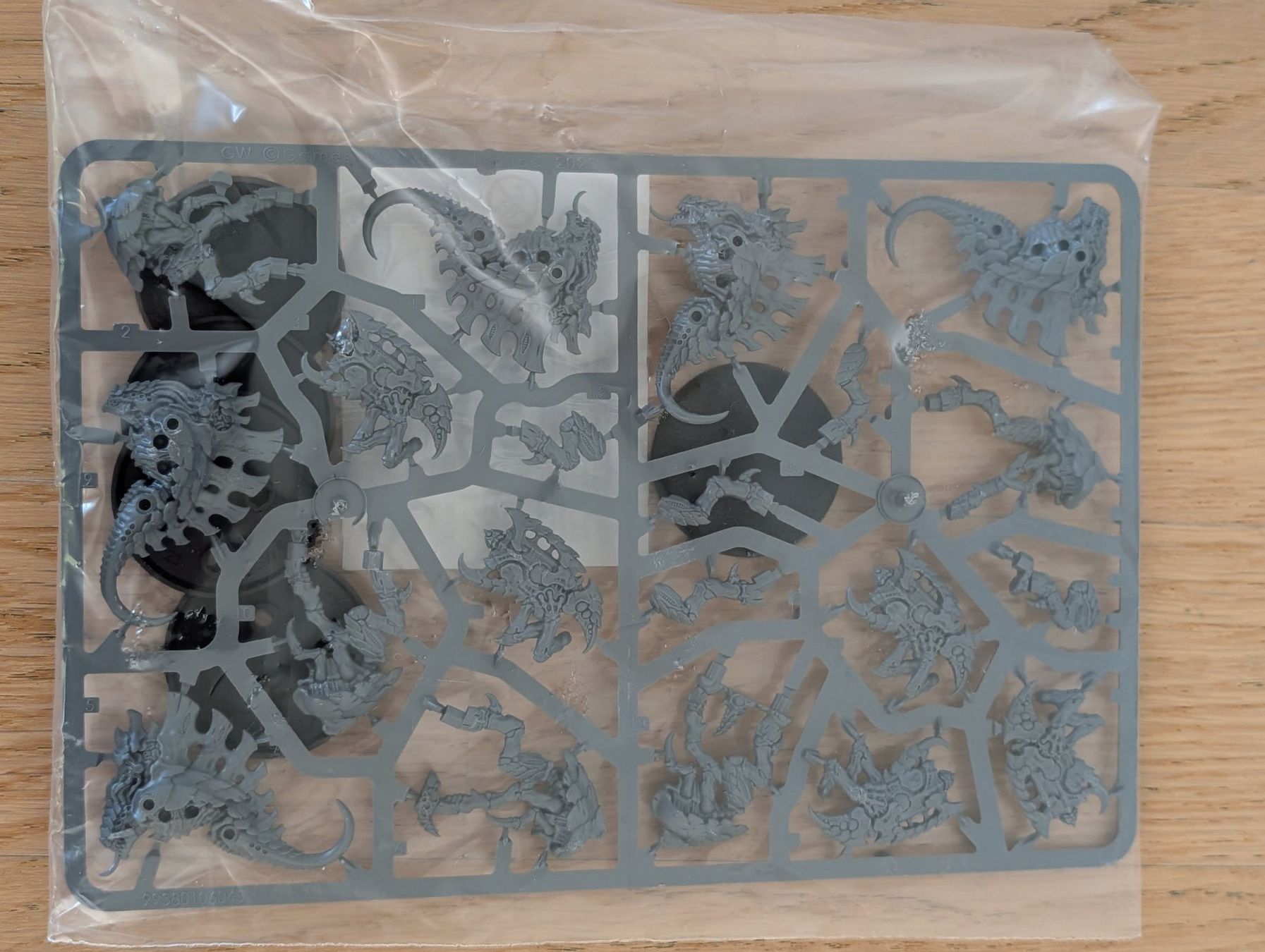 Modellbausätze & Standmodelle: Warhammer 40k Tyraniden: Stachelganten – Neu (gemäss Beschreibung) aus Oberwil BL von temor