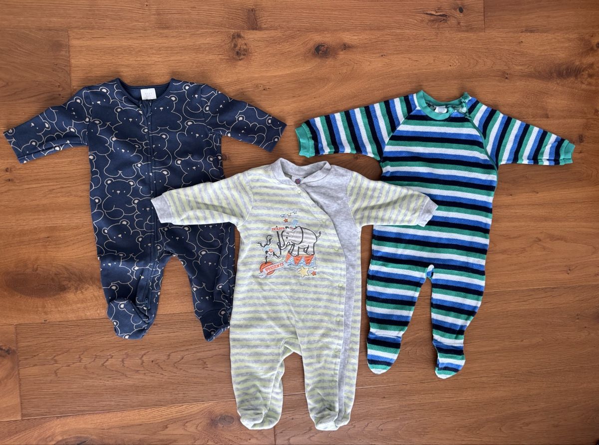 Pyjamas: Kuscheliges Pijama-Set Gr. 68 – D'occasion à Waltenschwil par tschutschgi