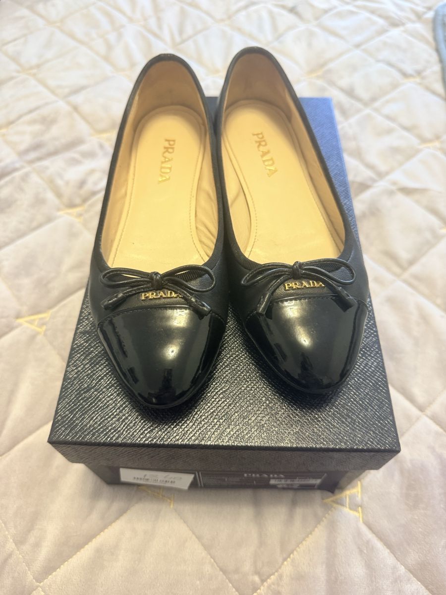 Prada Scarpe da donna: Prada ballerines in black – Nuovo (secondo la descrizione) da Genève venduto da iri_f78b