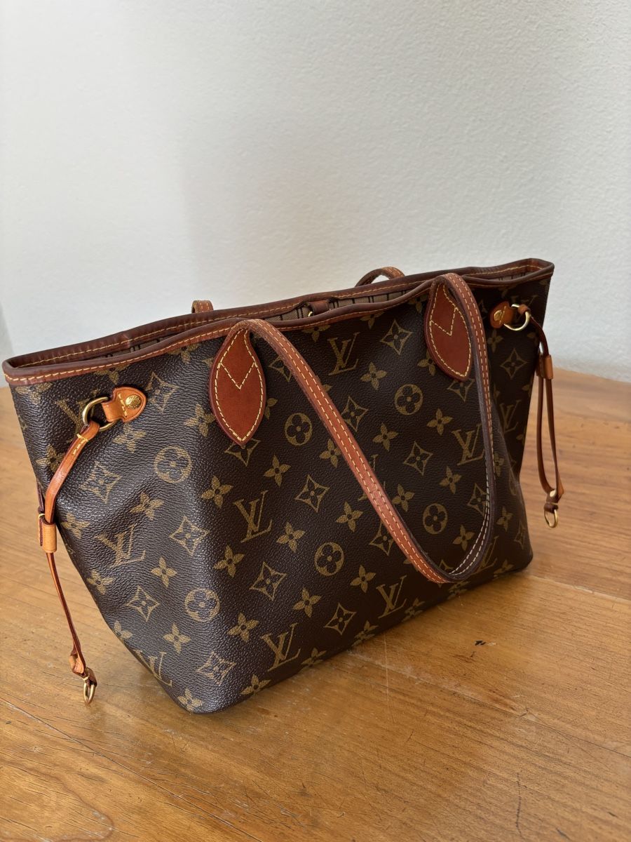 Louis Vuitton Borse: Louis Vuitton Neverfull PM Bag – Usato da Dietikon venduto da qia_s6qm 7