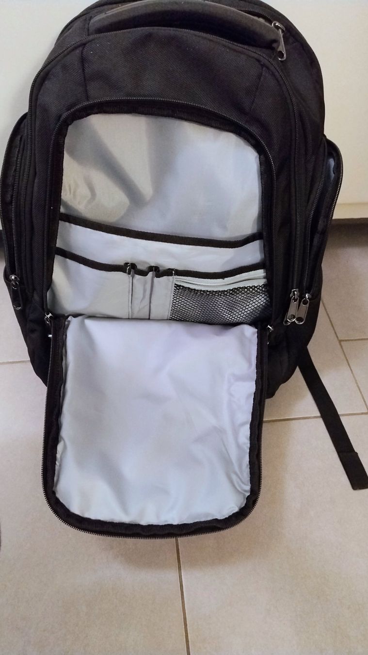 Zaini: Rucksack für Reisen oder Schule – Usato da Chur venduto da Andry69 2
