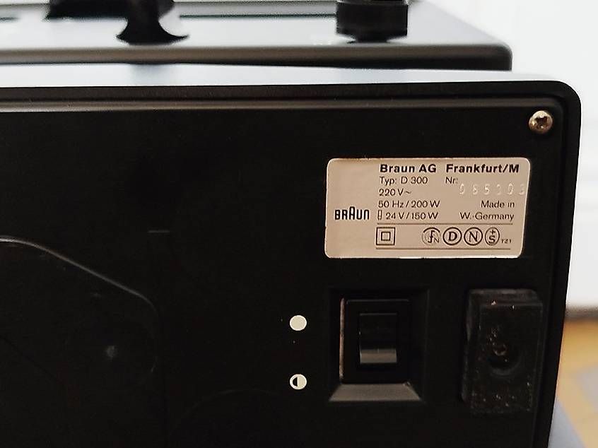 Braun Proiettori: Projecteur BRAUN D 300 – Usato da vevey venduto da la_bulle 3
