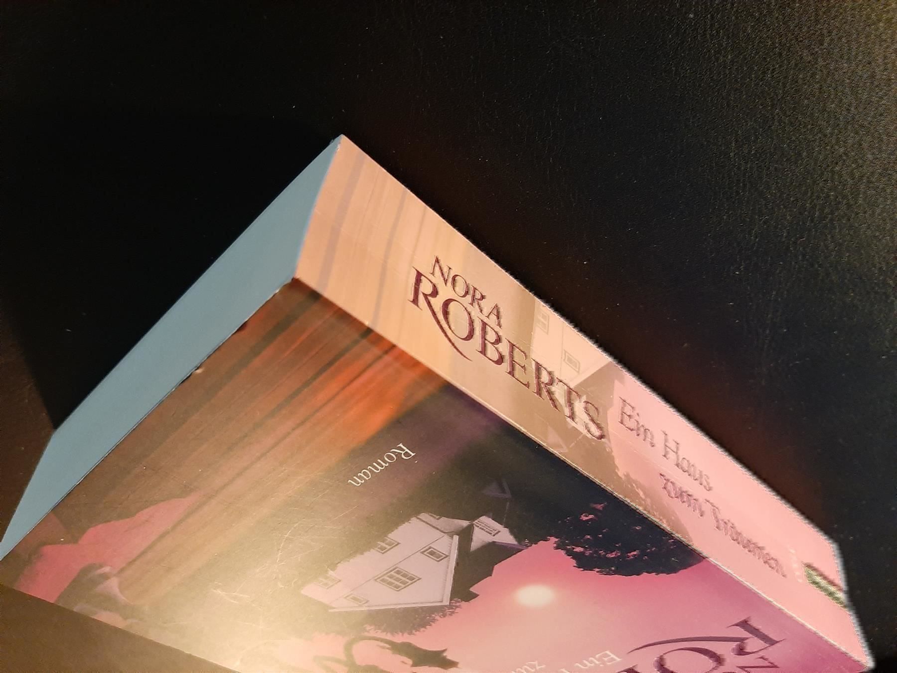 Libri: Nora Roberts Ein Haus zum Träumen – Nuovo (secondo la descrizione) da Affoltern am Albis venduto da Sabinezc 2