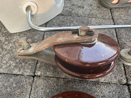 Wunderschöne Rolle / Flaschenzug Isolator Freileitung Strom
