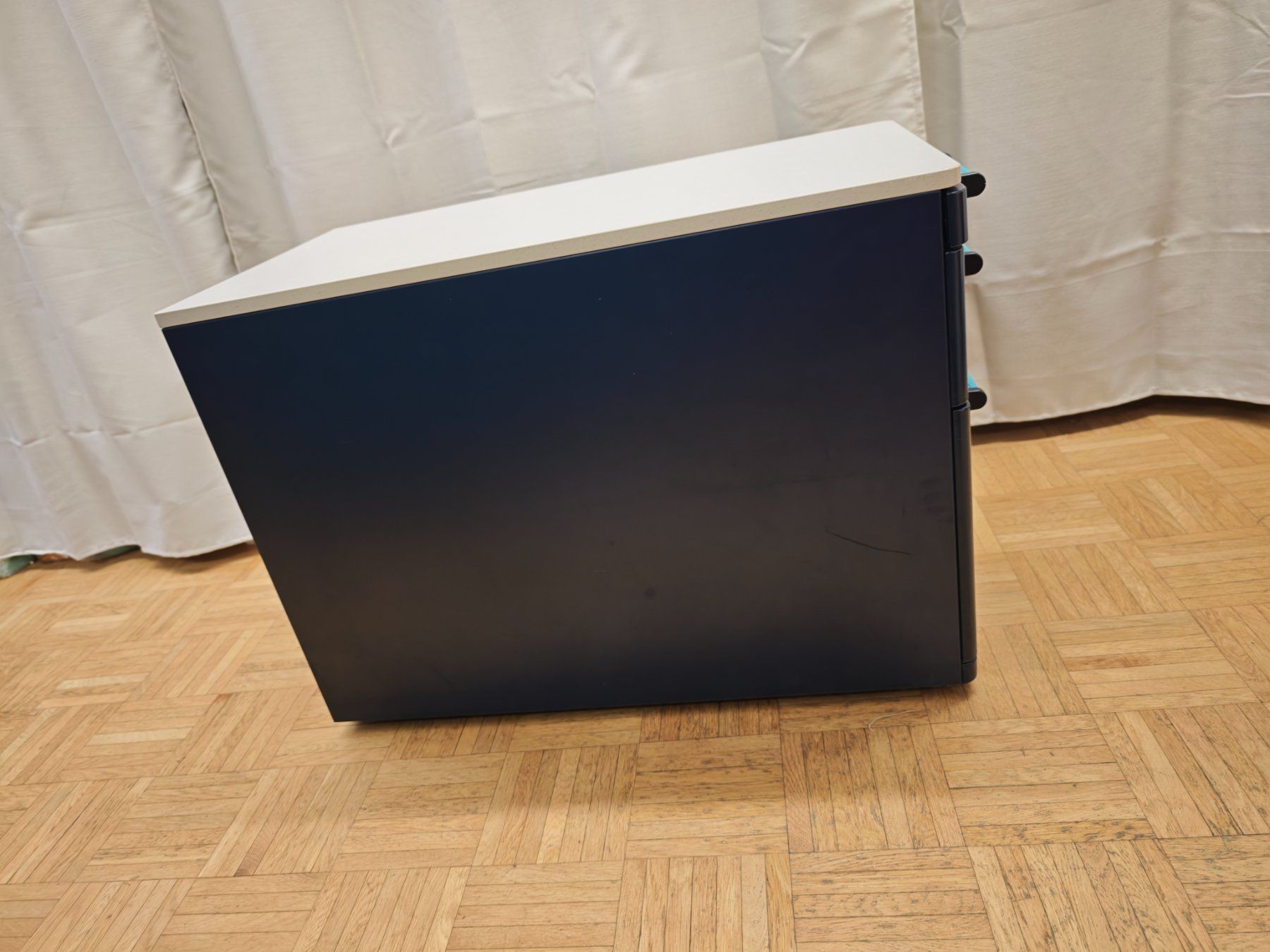 Eléments de bureau: Rollcontainer mit 3 Schubladen (Sehr stabil) – D'occasion à Neuhausen par PBMG 4