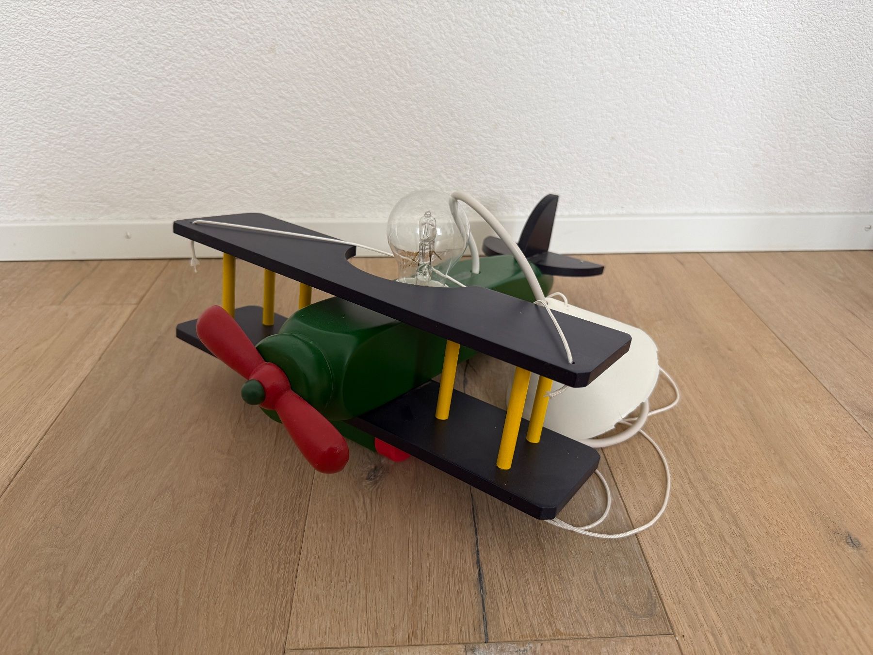 Philips Lampadari & plafoniere: Kinder Deckenlampe Flugzeug Holz von Philips – Usato da Brügg BE venduto da RealKani 1