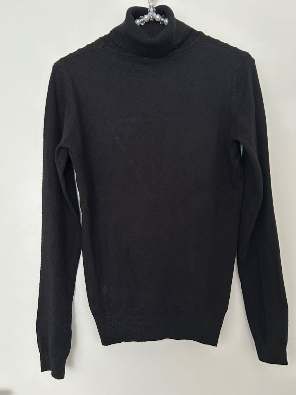 Guess Pulls & Sweat-shirts: Guess Rollkragenpullover, schwarz, Grösse S - Top Zustand! – D'occasion à Horn par Resvi 1