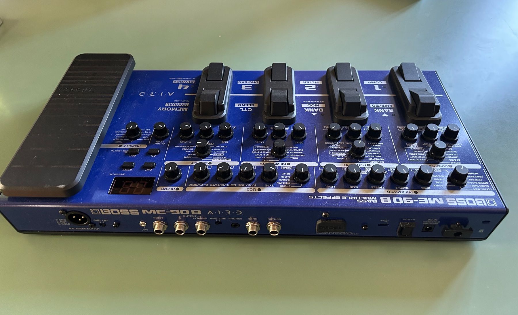 Boss Strumenti musicali: Bass Multieffektpedal BOSS ME-90B – Usato da Birrwil venduto da rotsch-o-mat 1