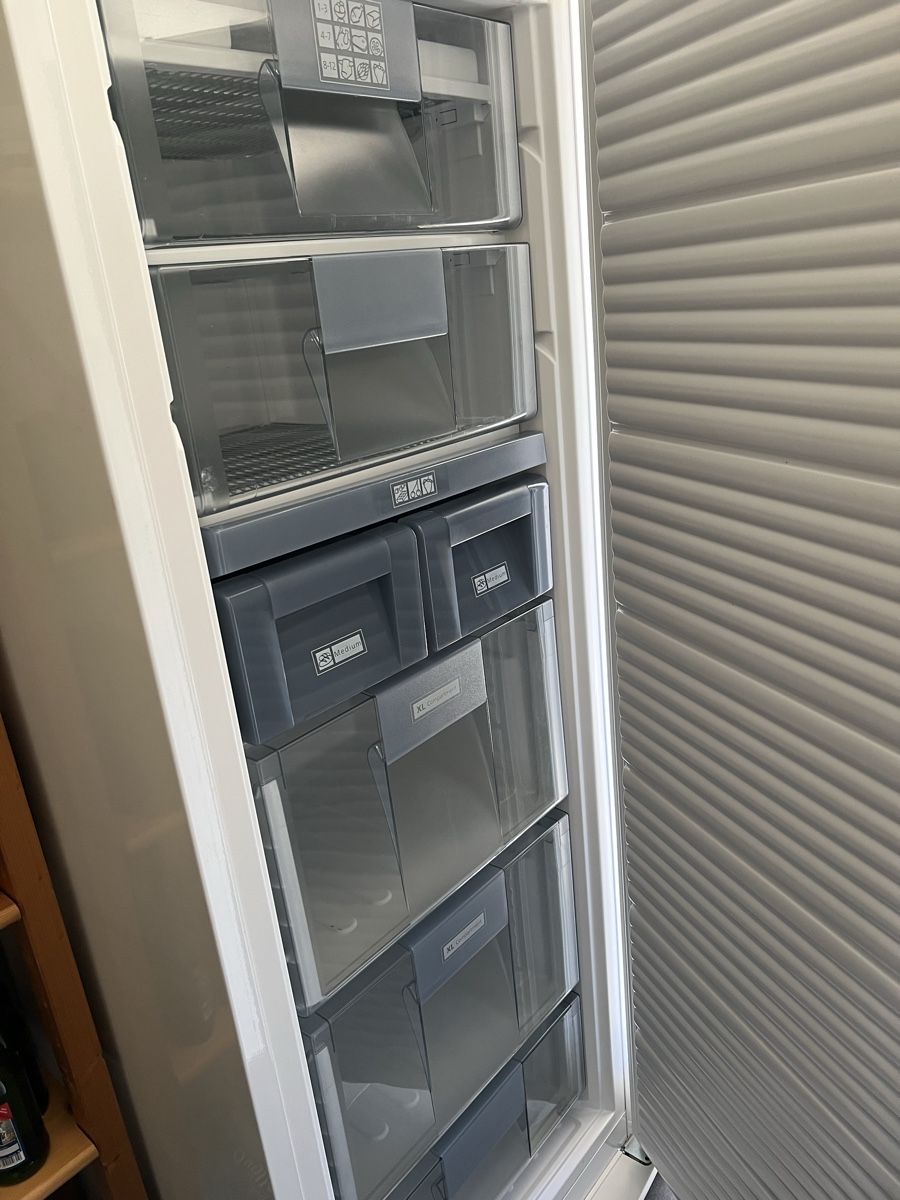 Gefrierschrank: Bauknecht Gefrierschrank  – Gebraucht aus Appenzell von MOM83 3