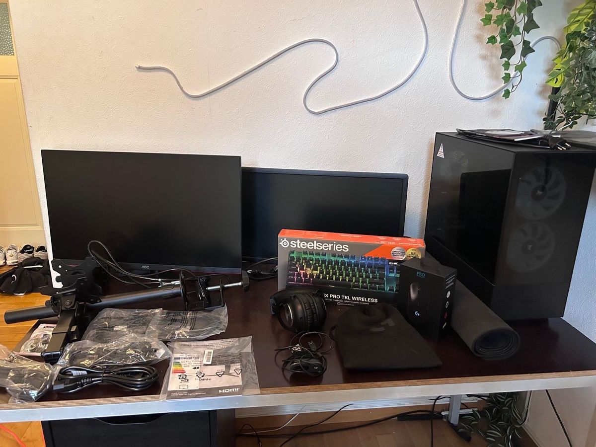 PCs: Gaming pc (setup) – D'occasion à Zürich par Nel5 1
