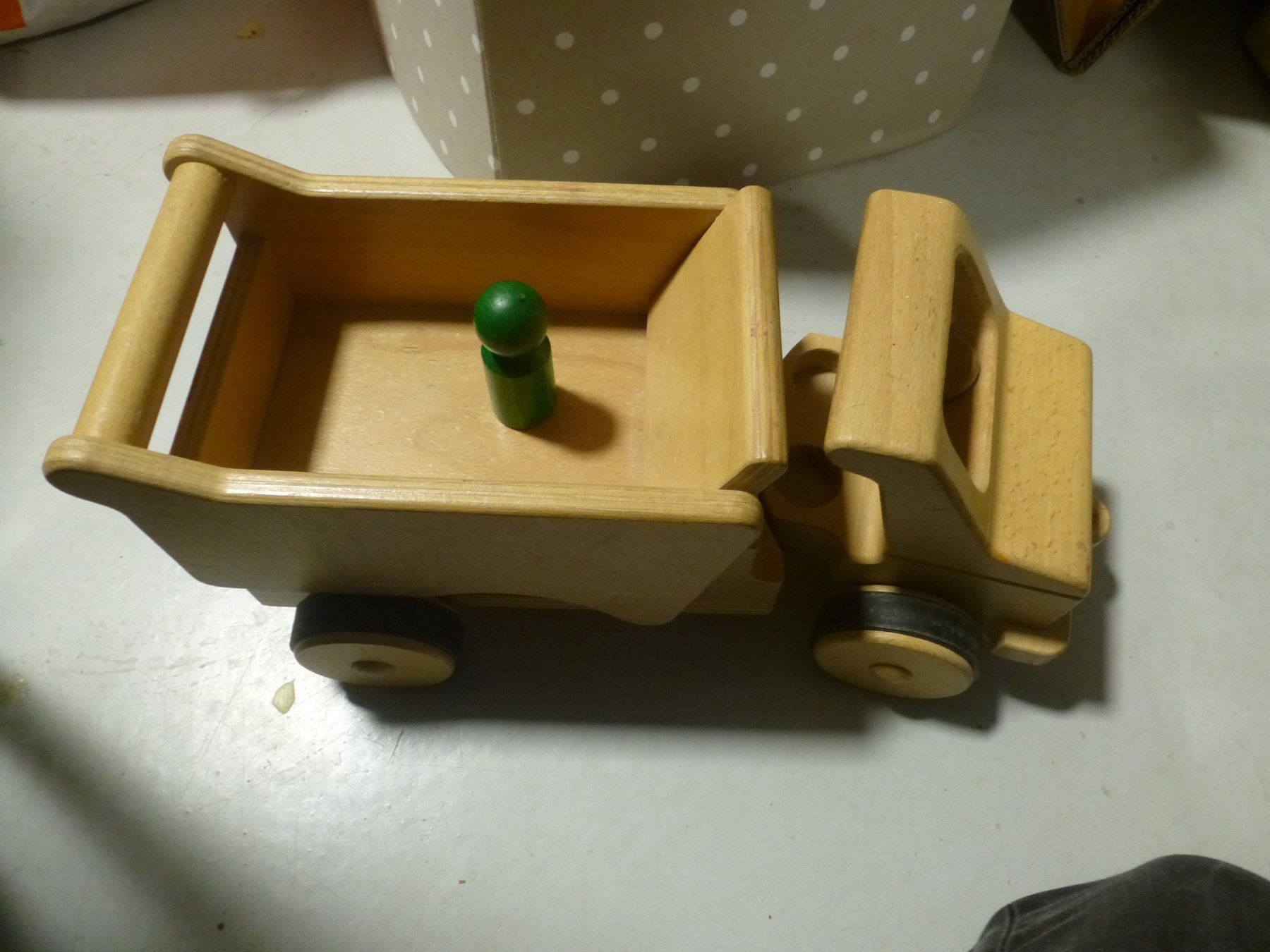 Giocattoli: nic lastwagen mit kipper und figur – Usato da Landquart venduto da lumima 1