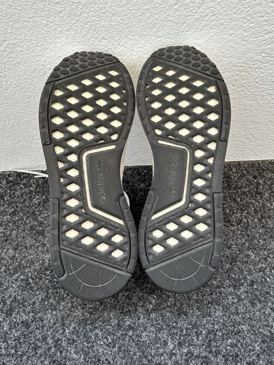 Scarpe da uomo: Adidas NMD V3 – Usato da Hinterkappelen venduto da Petra_87 6