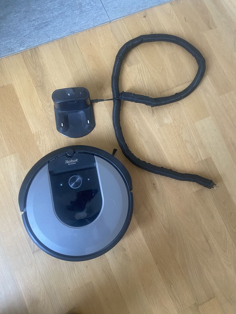 Irobot Aspirateurs & Accessoires: I Robot Saugroboter – D'occasion à Berikon par Magma8 1