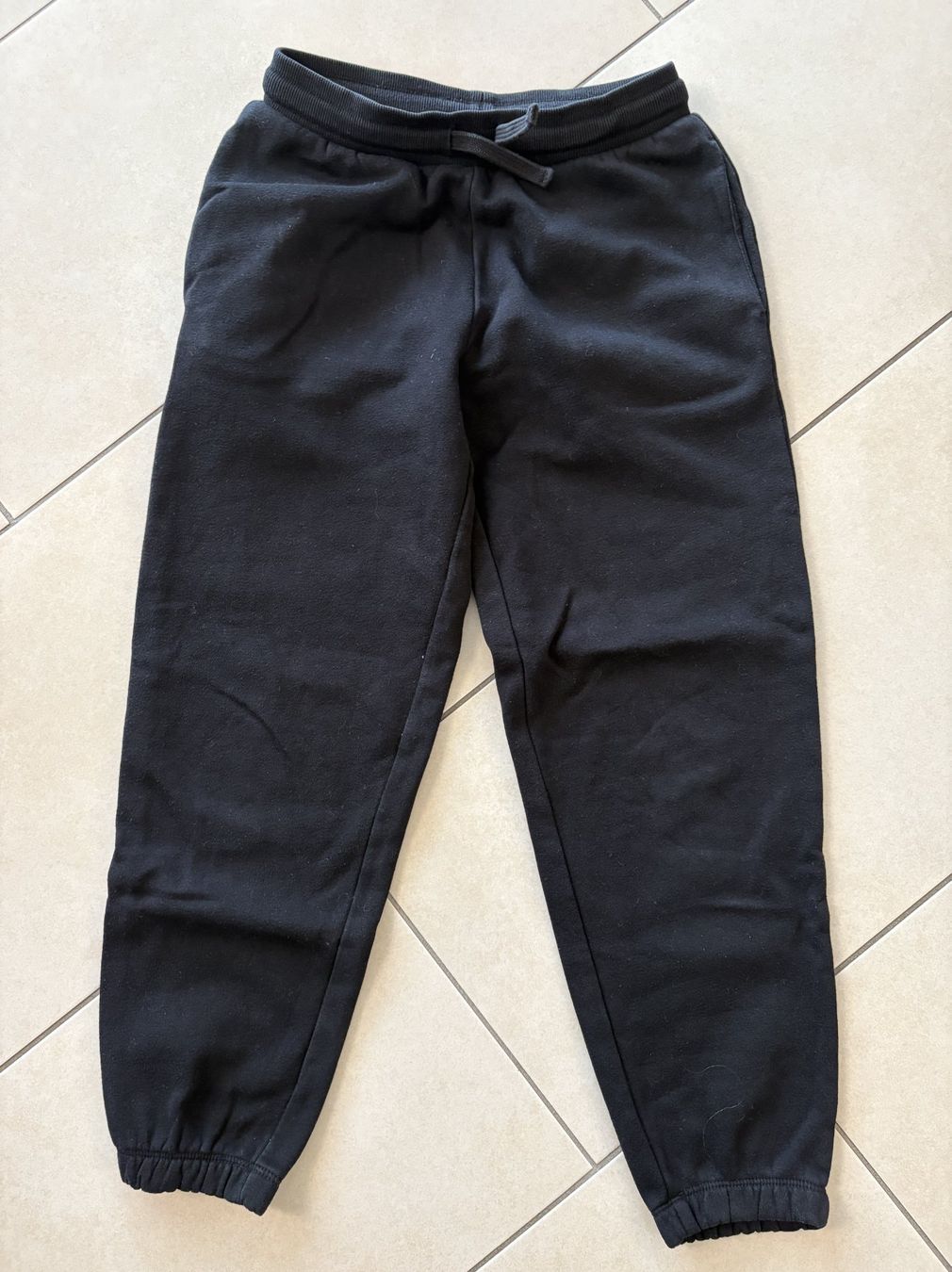 Pantaloni: Jogginghose – Usato da Küssnacht am Rigi venduto da icbicb 3