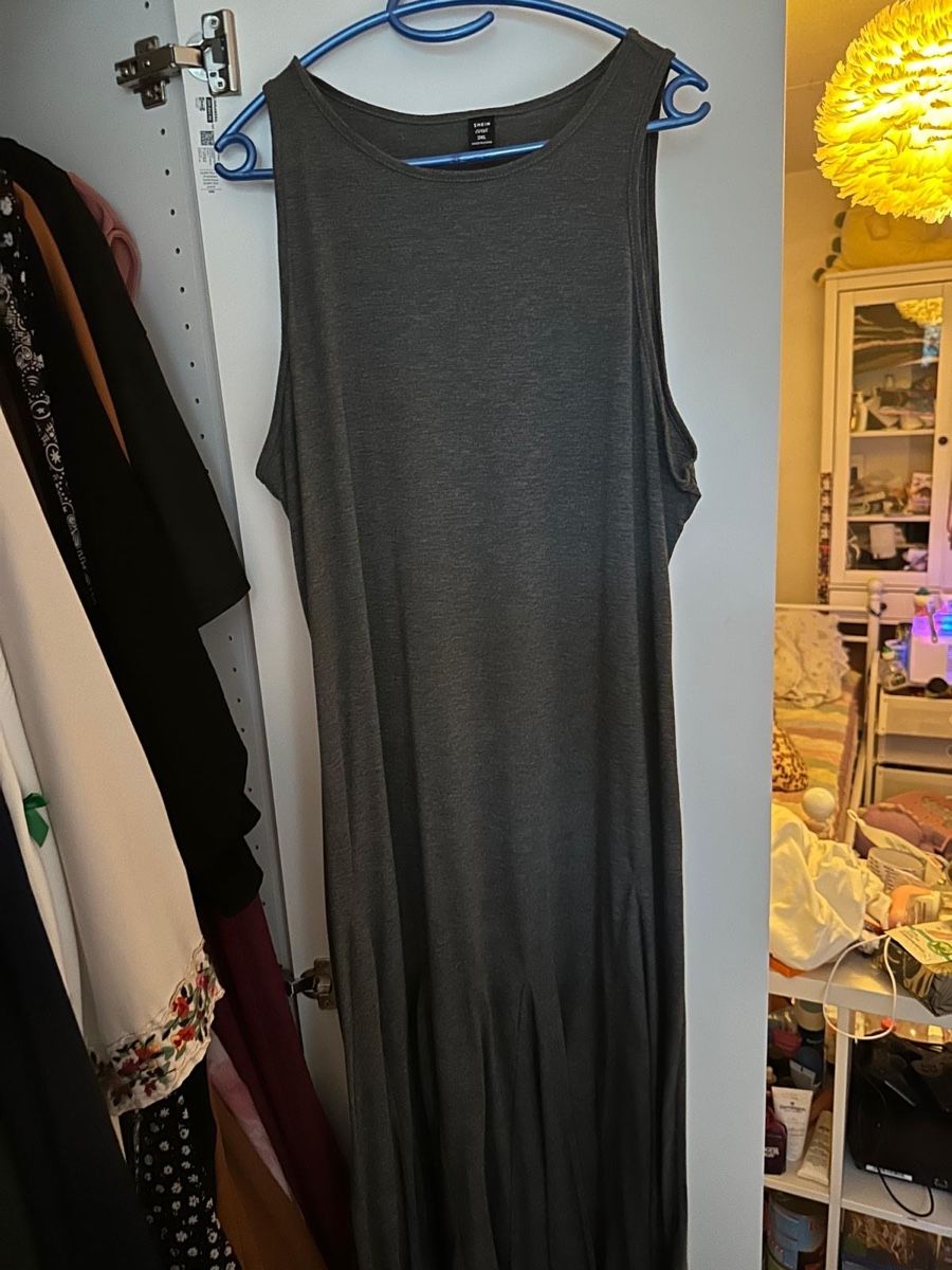 Lots de vêtements: Kleidung – Neuf (Voir description) à Horgen par emi_9dyh 2