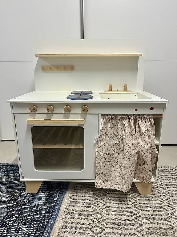 Giocattoli: Kinderküche aus Holz  CHF 70.  – Usato da Mönchaltorf venduto da adii81