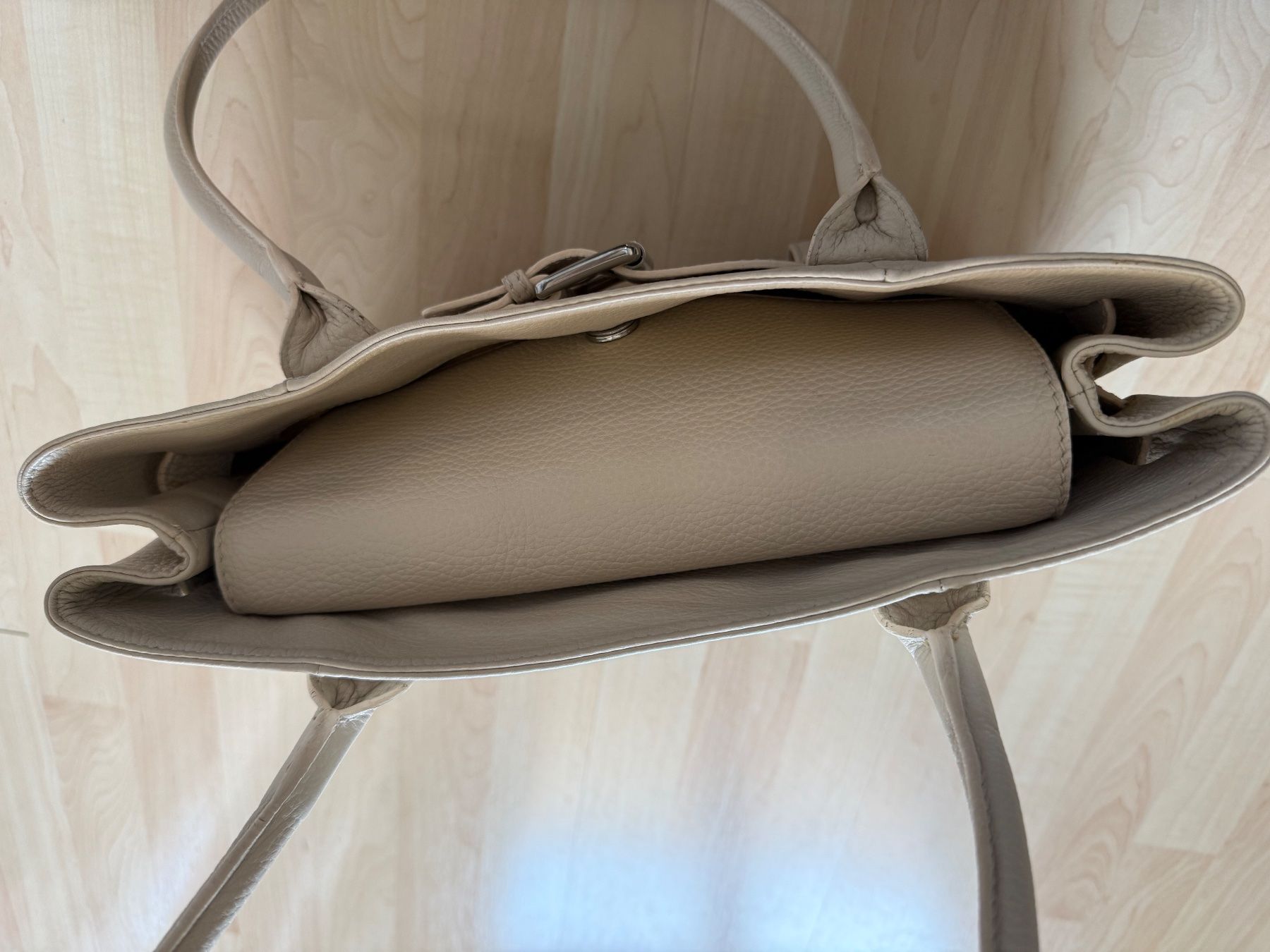 Maison Mollerus Borse da donna: Maison Mollerus Gosse Tasche aus Leder – Usato da Siebnen venduto da dte_9kmw 8