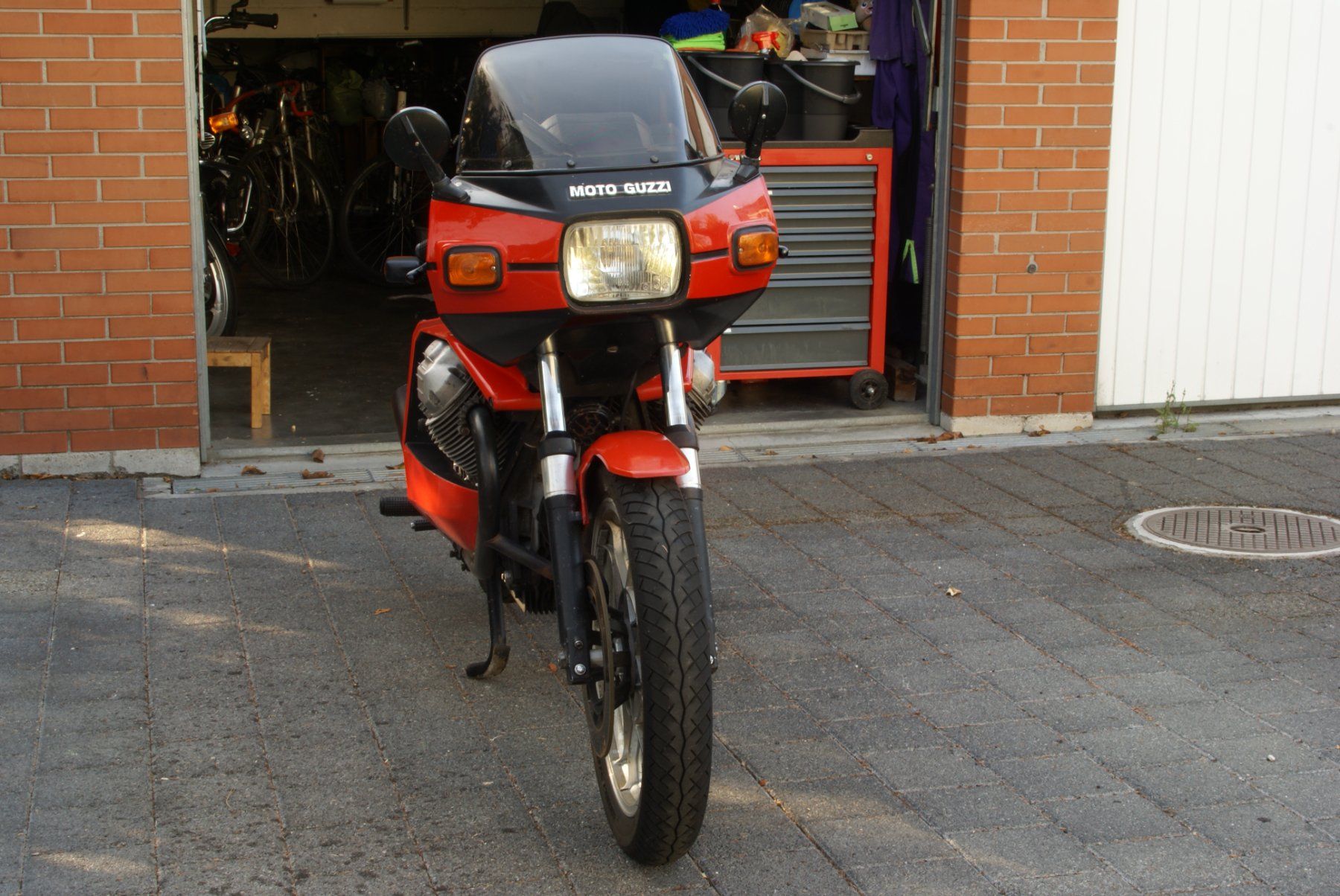 Moto Guzzi Strasse: Moto Guzzi 850 Le Mans II – Gebraucht aus Münchenstein von Thinuding 2