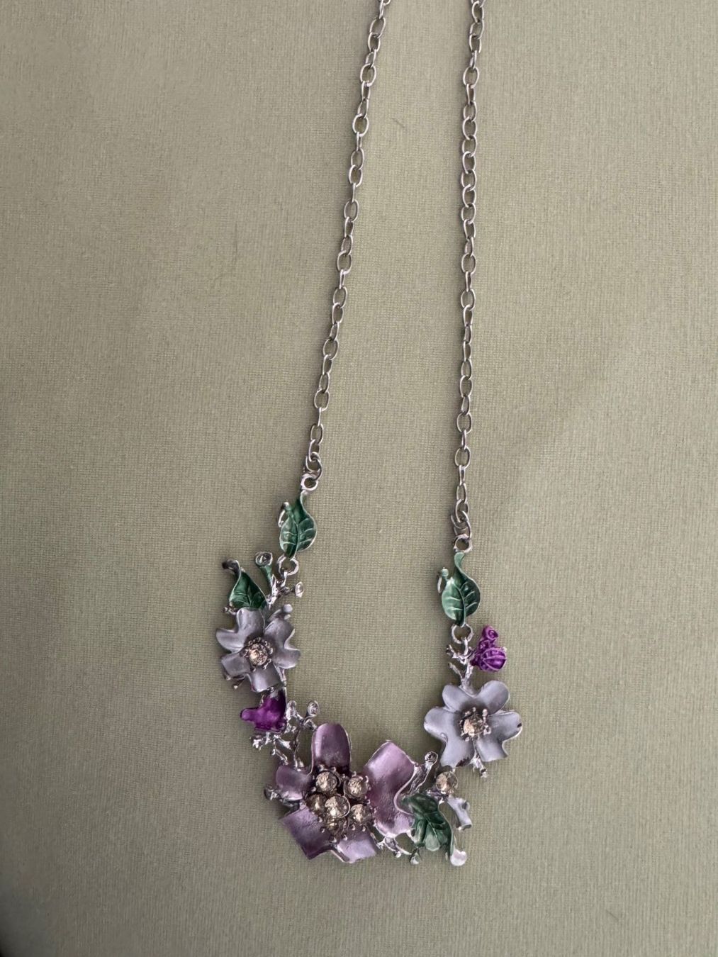 Colliers: Collier Blumen Motiv – D'occasion à Oberrohrdorf par chilibiggi 1