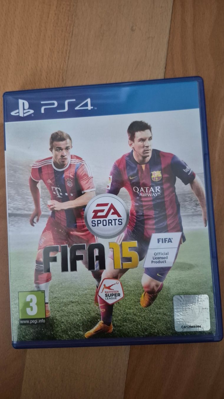 Spiele: Fifa 15 / PS4 – Gebraucht aus Moudon von Chankunchan