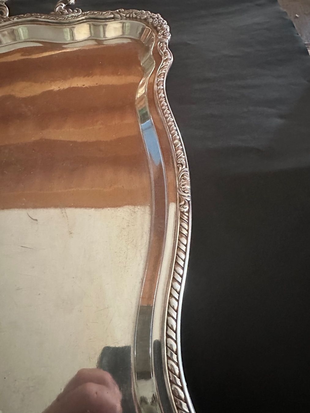 Piatti di portata: English Sheffield Silver plated Two Handled Tray – Usato da Saas im Prättigau venduto da norman02 2