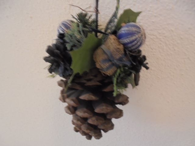 Alle Dekorationen: Christbaumschmuck selbstgemacht – Gebraucht aus Hinwil von Glasperlen