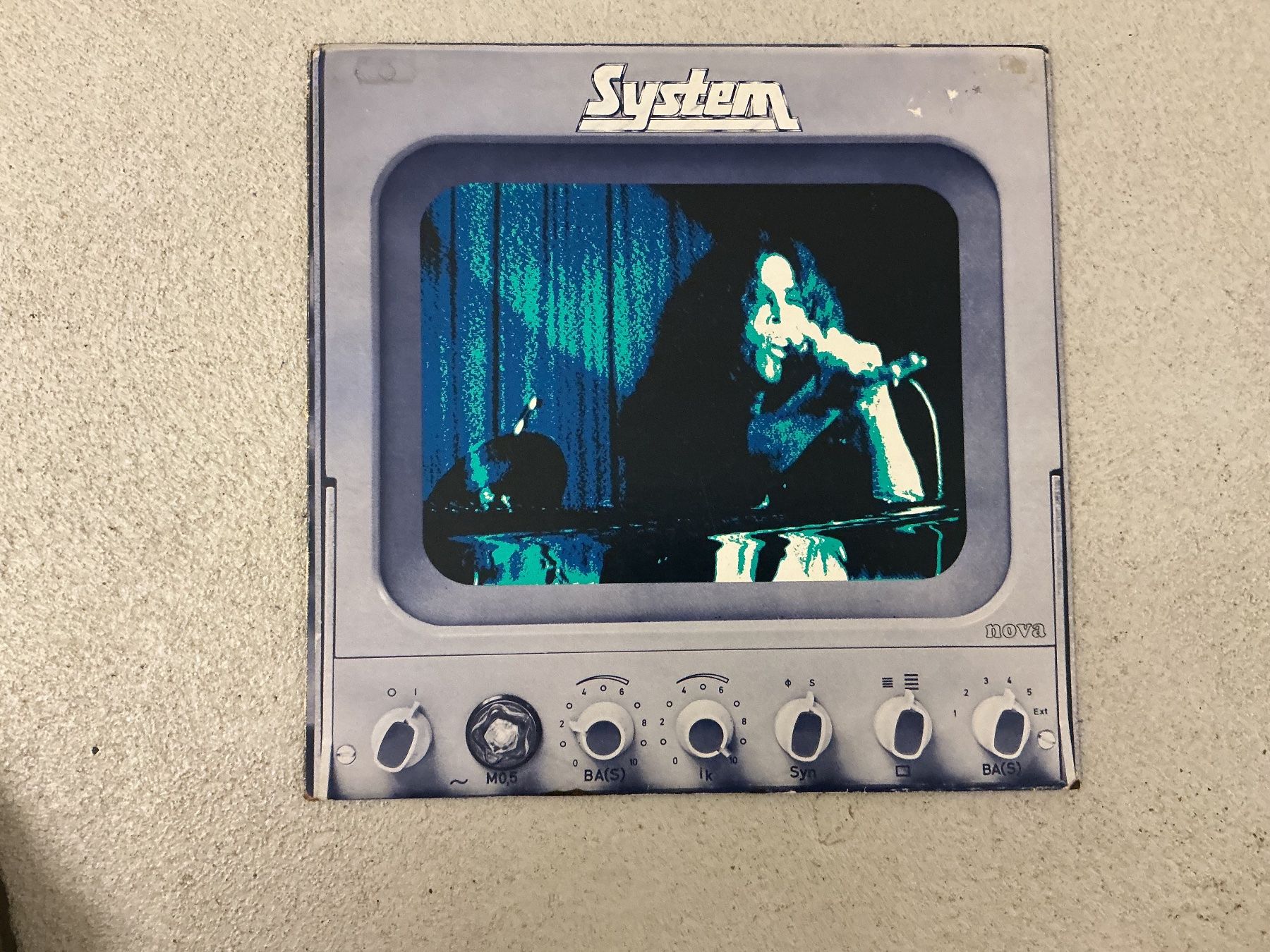 Dischi in vinile: System LP (VG+) – Usato da Winterthur venduto da Tumko-Vinyl