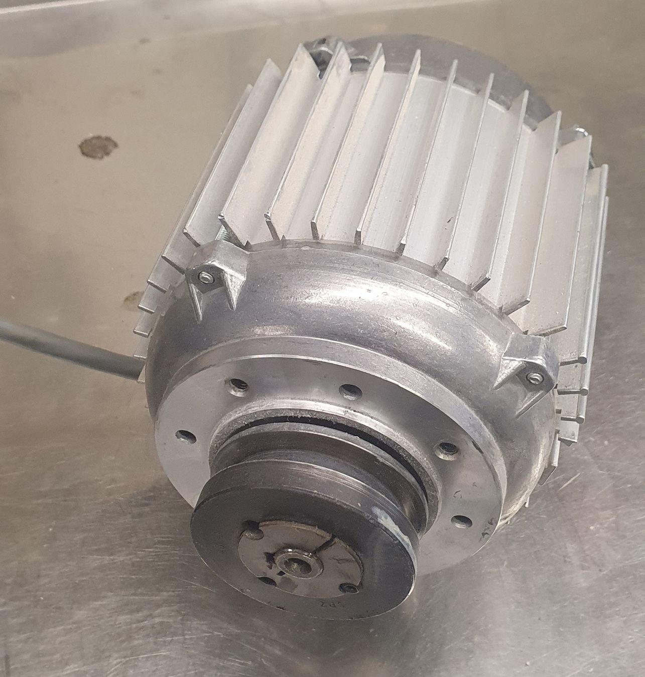Motori: Hanning Elektromotor B7KBu6, 0.25kW – Usato da Kehrsatz venduto da Eifach-Luege-ch