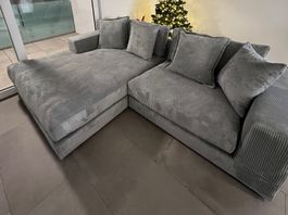 Divano ad angolo Conforama SUNNY – grigio chiaro, come nuovo