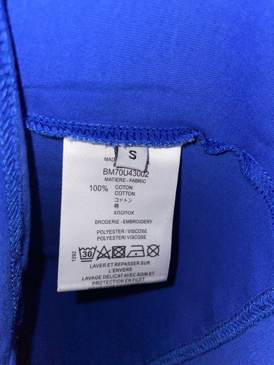 Givenchy T-shirt: Givenchy T-Shirt Damen S NEU – Nuovo (secondo la descrizione) da Zürich venduto da pacta_sunt_servanda 1