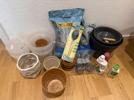 Verschiedene gebrauchte Gartenartikel Töpfe, Dünger & mehr