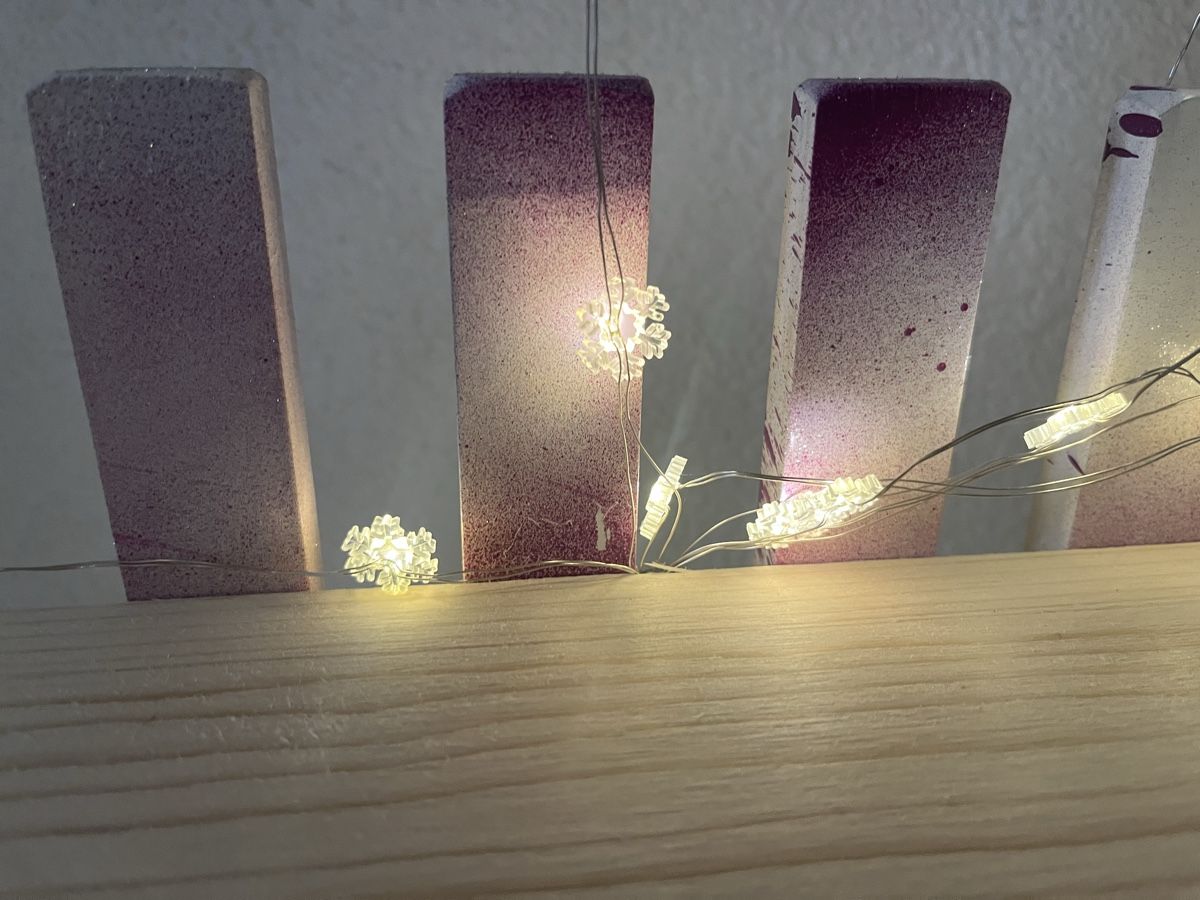 Tutte le decorazioni: Schlitten Regal mit LED Licht – Usato da Burgdorf venduto da Calvia 3