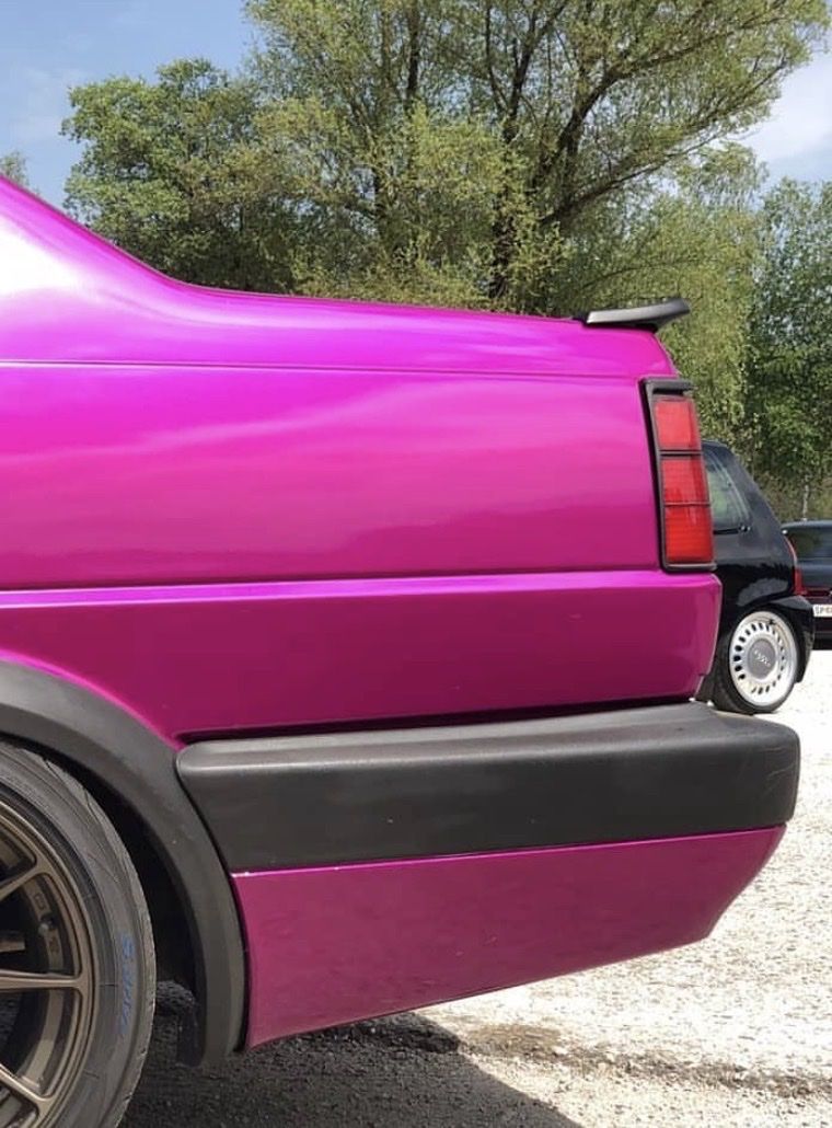 Volkswagen Tutti pezzi di ricambio auto: Jetta 2 16v Heckspoiler – Usato da Frauenfeld venduto da VAG-12 4