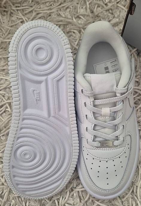 Scarpe per ragazzi: Nike Force 1 nr. 34 – Usato da Sigirino venduto da fuonfelaaa