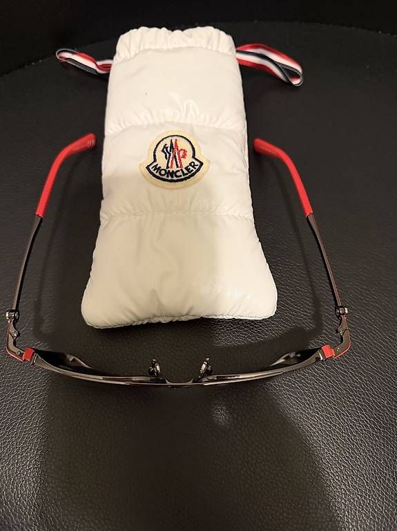 Brillen & Gläser: Lunettes de Soleil MONCLER – Gebraucht aus Collombey von Le69ro 2