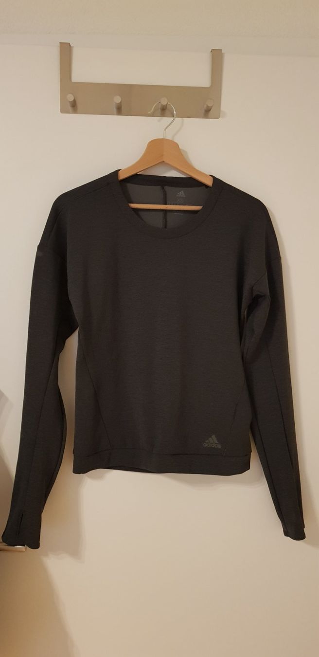 Maglioni & Felpe: Adidas Langarmshirt XS – Usato da Allschwil venduto da dro_989r