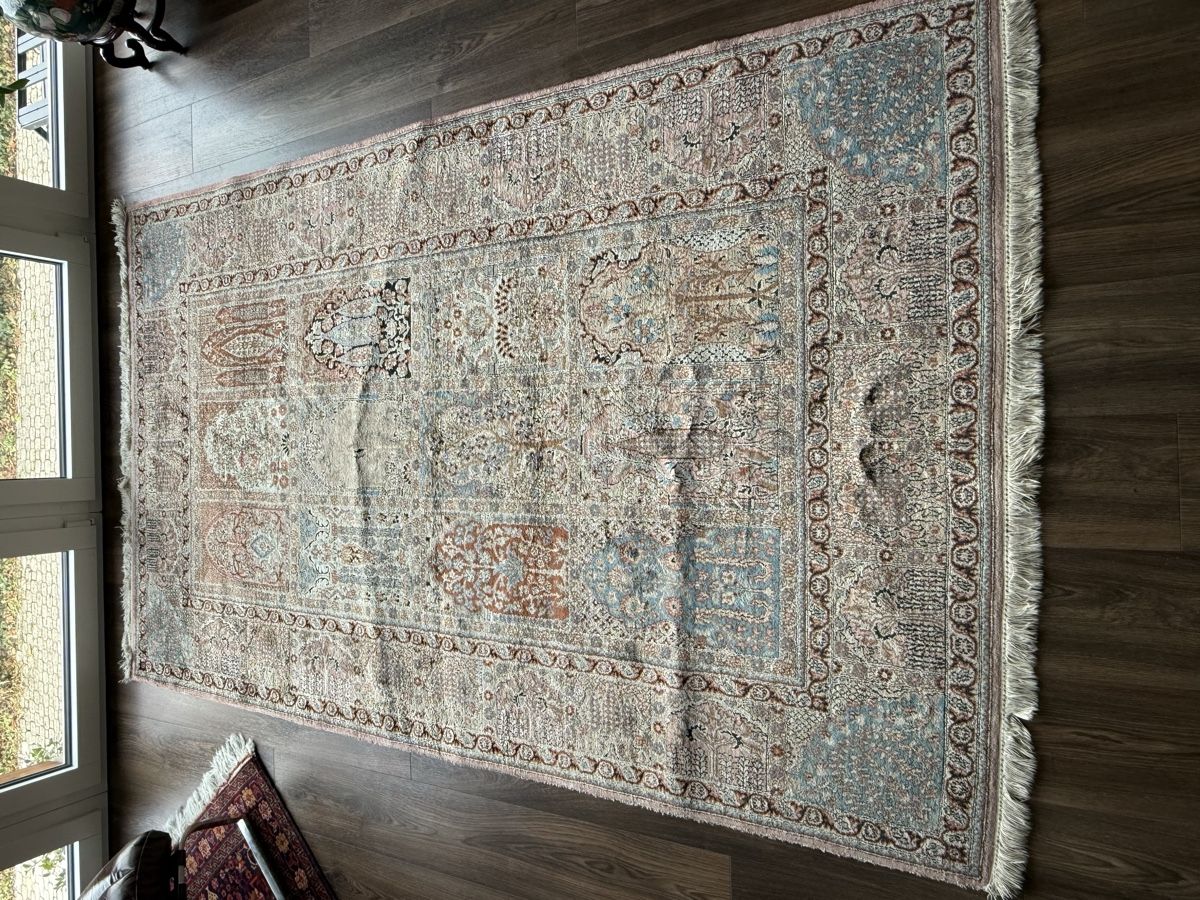 Tappeti: Kashmir Seidenteppich 250×150 cm – Usato da Aarburg venduto da Yula24