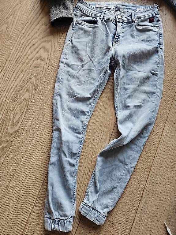 Lotti di vestiti: Kleiderpaket XS – Usato da Kiesen venduto da Marie34 1