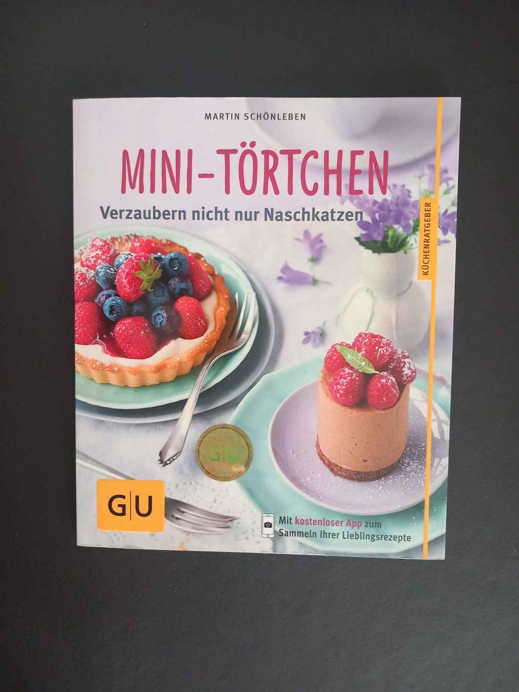 Livres: Kochbuch Mini-Törtchen – D'occasion à Wettingen par Socrates11