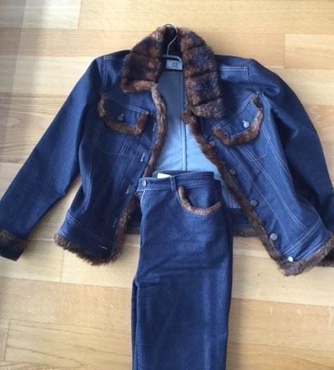 Completi & Tailleur: TOP Jeans Anzug von Alba Moda <3 – Nuovo (secondo la descrizione) da Kreuzlingen venduto da shopaholicatheart