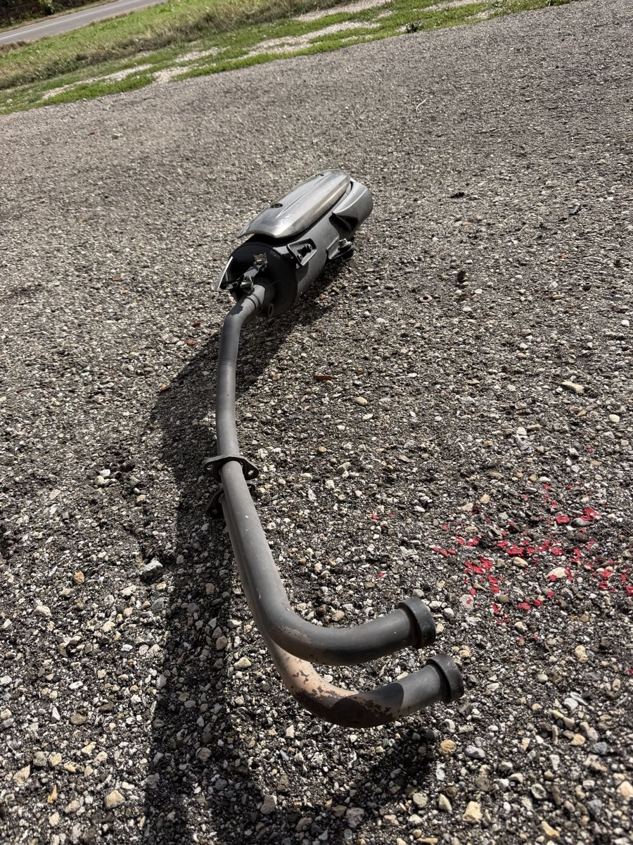 Yamaha Sistemi di scarico: Échappement t-max 530  – Usato da Cernier venduto da Apriliars31 2