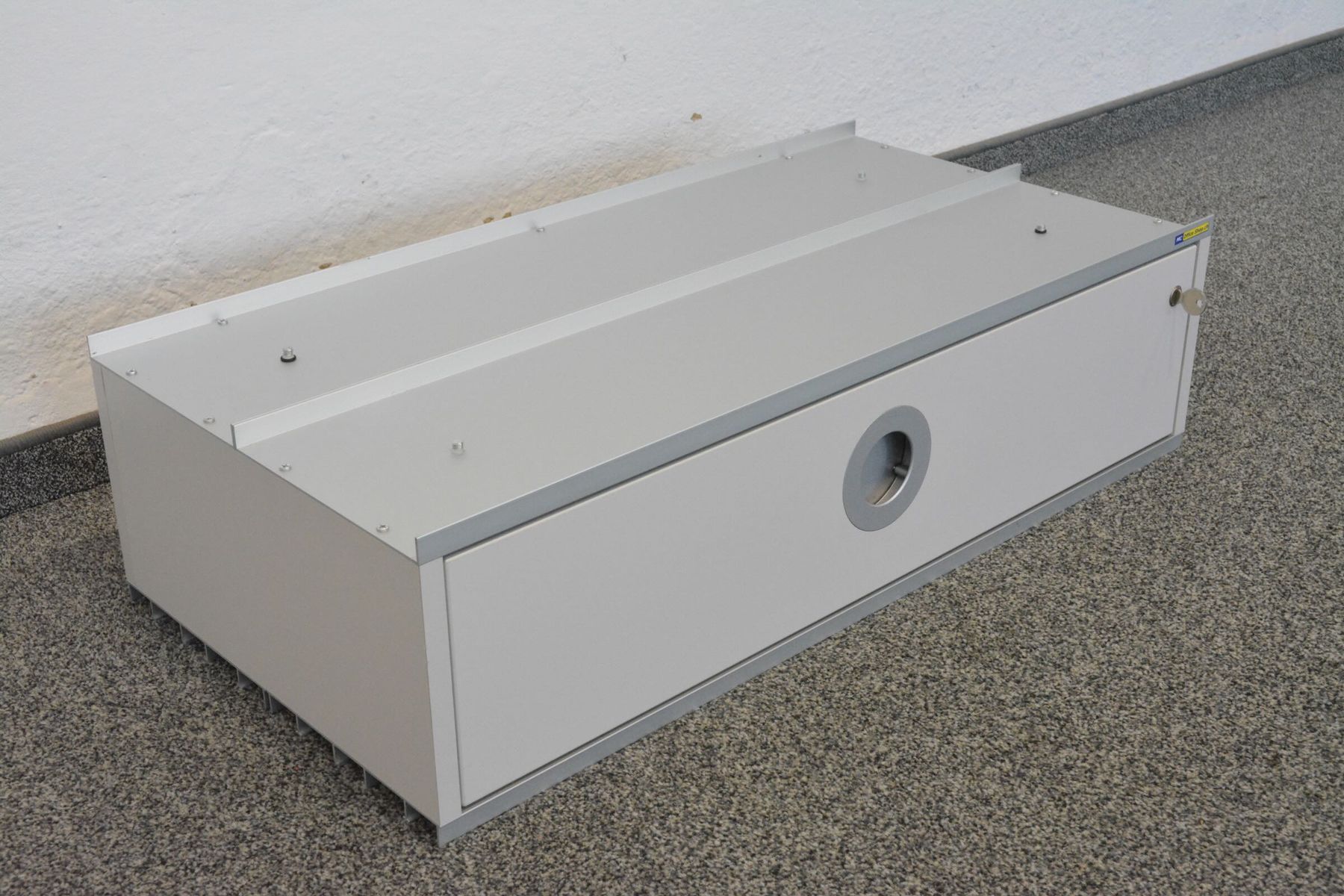 Armadi: Denz D3 Modul mit Breitschublade - Hellgrau - mit Schlüssel – Usato da Schönenwerd venduto da mcofficeshop 2