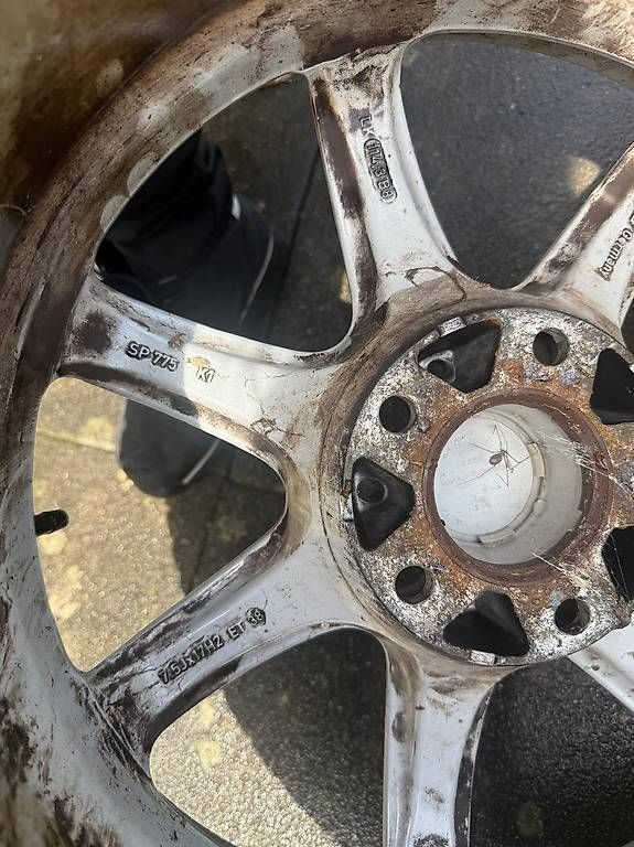 Felgen: 2 Alutec Felgen 7.5x17 ET38 – Gebraucht aus Sitterdorf von mat_5c6v 1