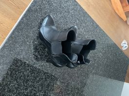 BUFFALO schwarze Herbststiefeletten,  Gr. 38, neuwertig!