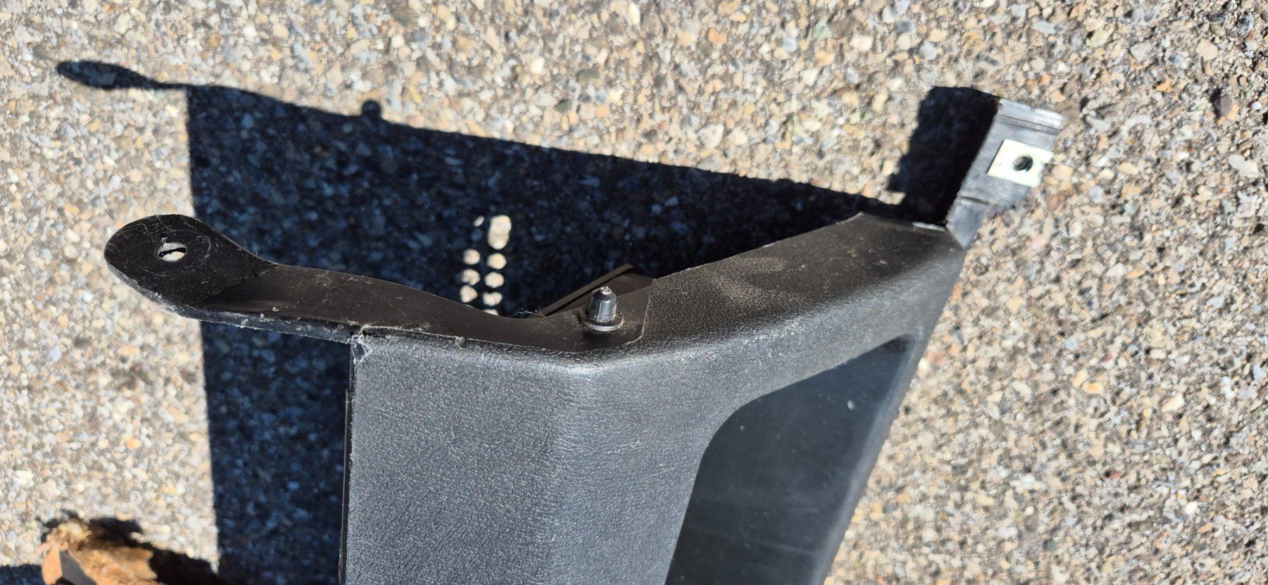 Volkswagen Alle Autoersatzteile: Jetta 1 Handschuhfach – Gebraucht aus Riggisberg von Mahali04 2