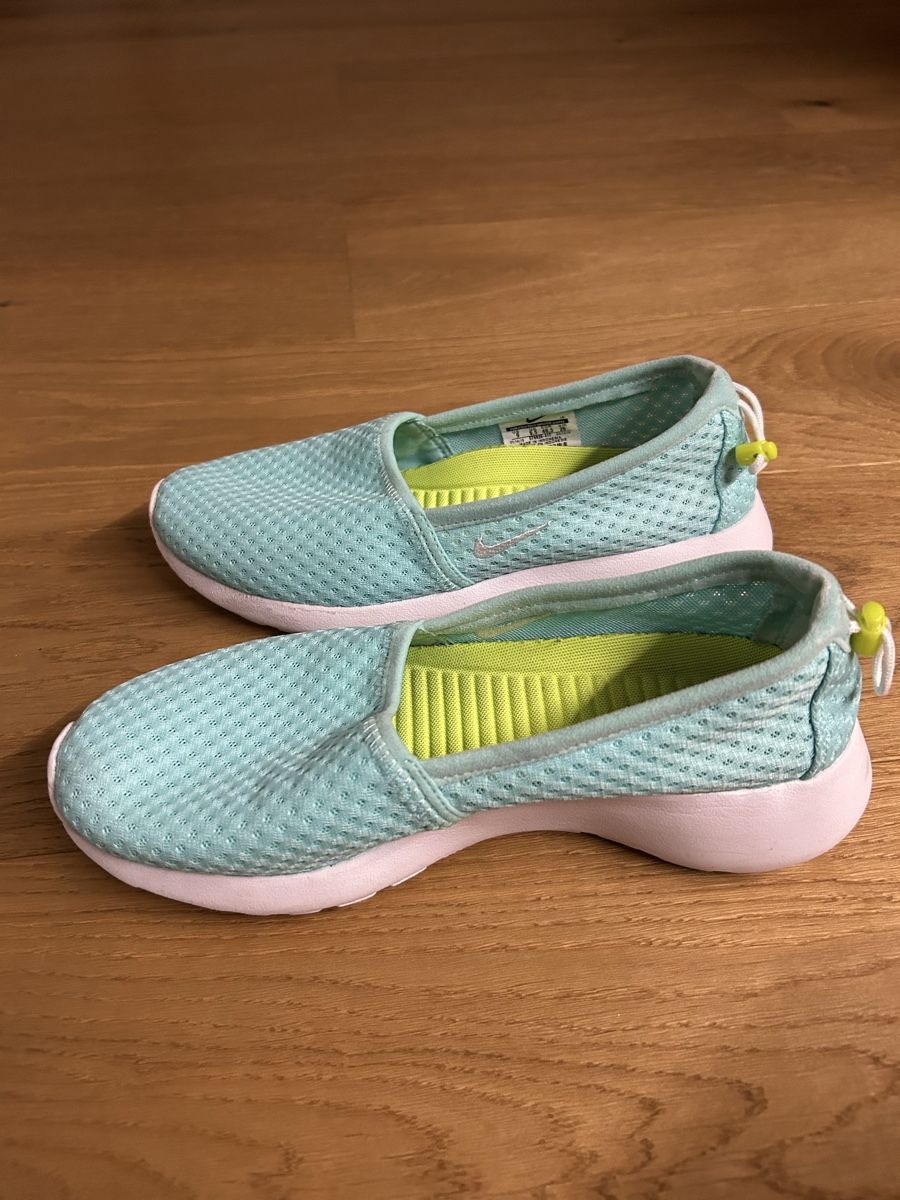 Nike Scarpe da donna: Sommer Nike Schuhe türkis Grösse 40.5 – Usato da Goldswil venduto da Juli20 2
