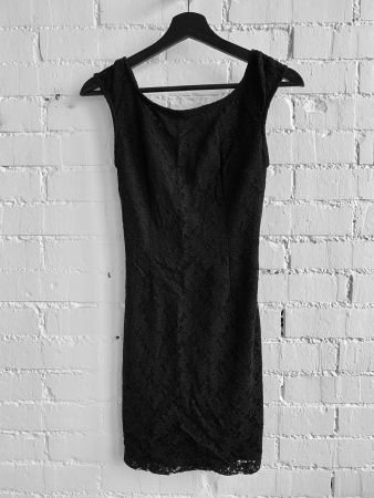 Schwarzes Cocktailkleid