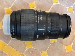 Sigma 70-300mm f/4-5.6 DL Macro Super per Nikon