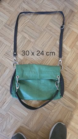 Handtasche aus echtem Leder (made in Italy)